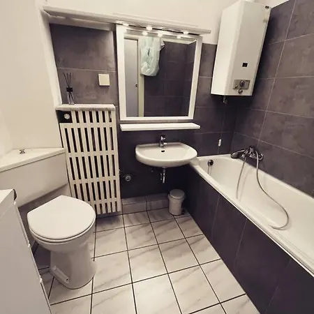 Wunderschoene 3-Zimmer Wohnung Fuer 6 Personen Bremen Exterior photo