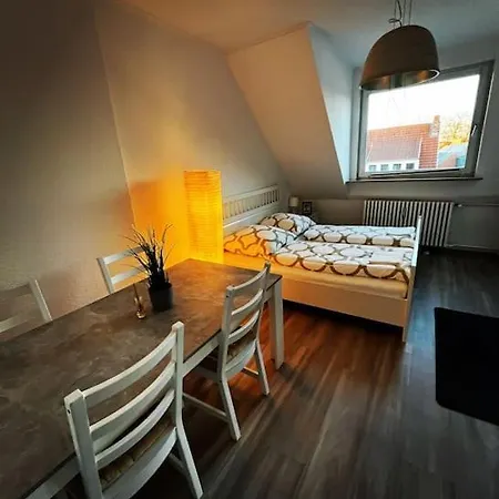 Wunderschoene 3-Zimmer Wohnung Fuer 6 Personen Bremen Exterior photo