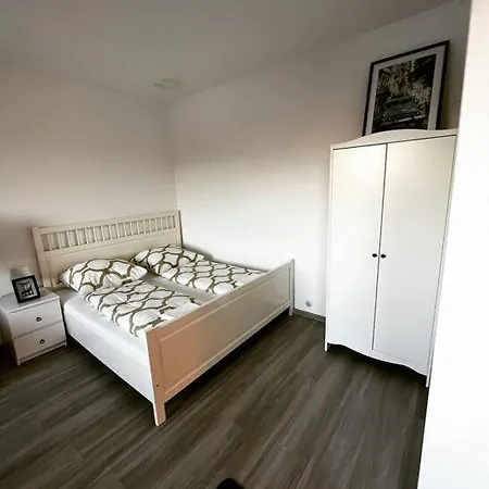 Wunderschoene 3-Zimmer Wohnung Fuer 6 Personen Bremen Exterior photo