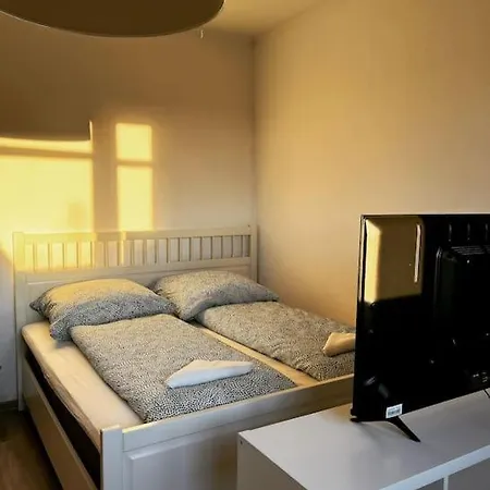 Wunderschoene 3-Zimmer Wohnung Fuer 6 Personen Bremen Exterior photo